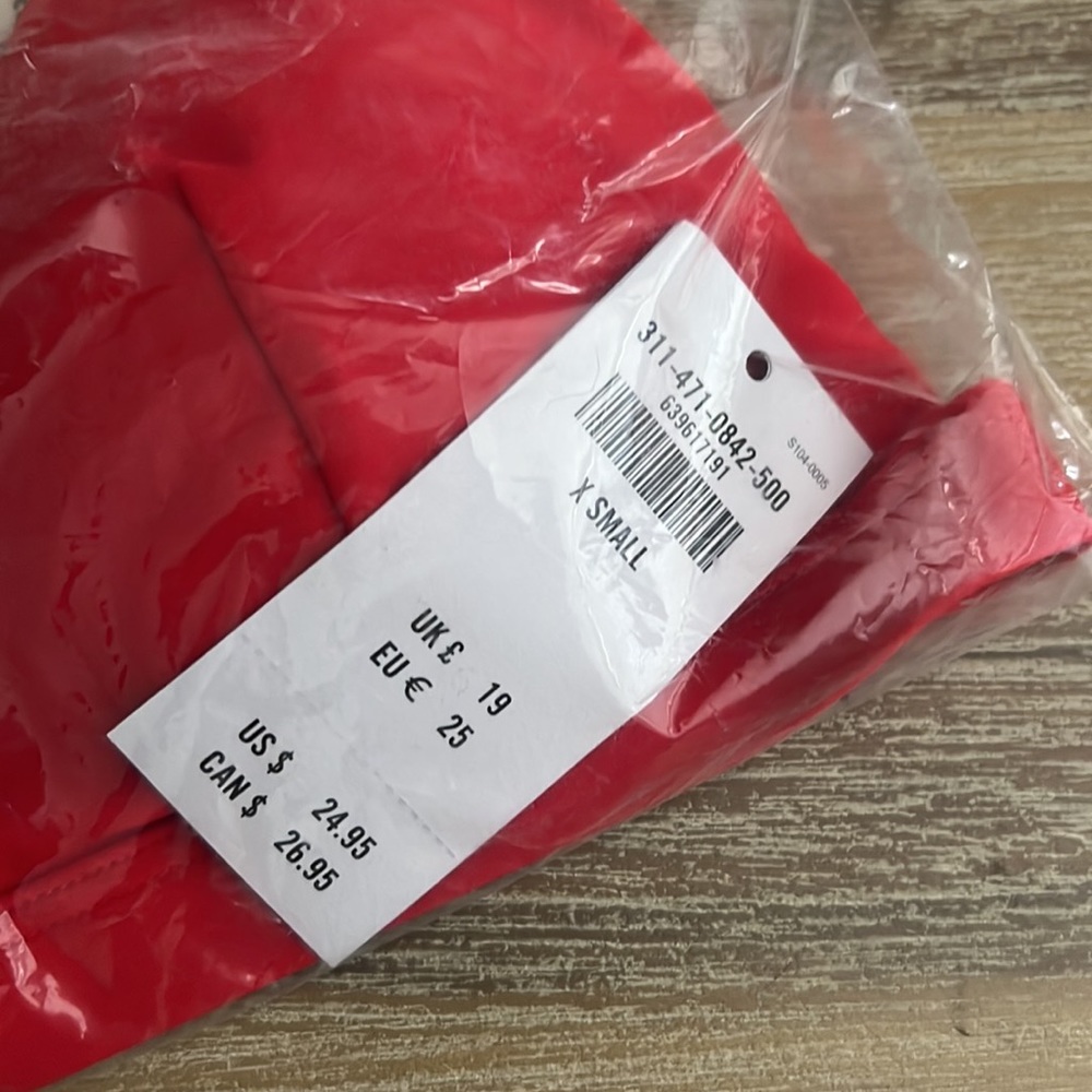 Super cute red bikini top! - Picture 2 of 3